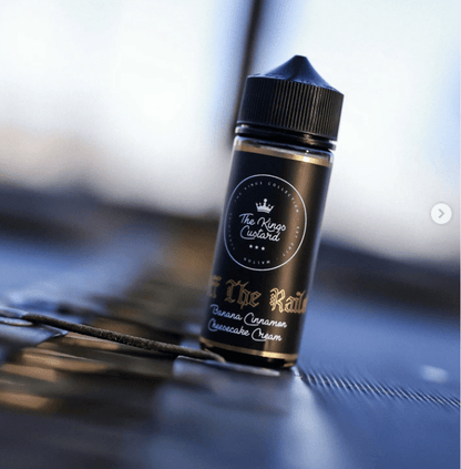 The Kings Custard 70/30 | 100ml + 2 Nics | £11 - Avalanche Vapes Banana